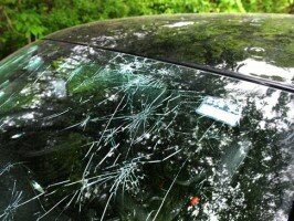 windshield-with-hail-damage